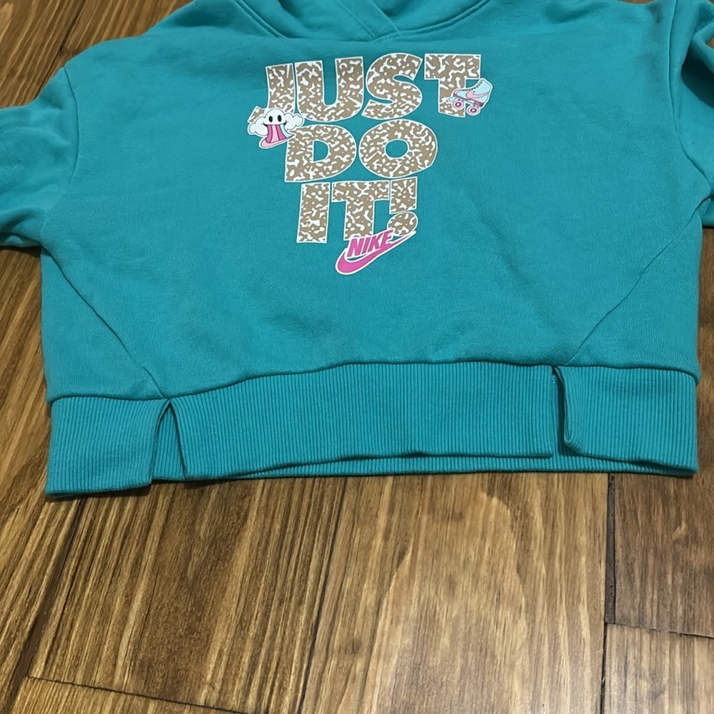 Nike Just Do It Girls 6X Hoodie - Picture 6 of 6